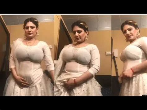 bhabhi dress change|Bhabhi dress change pointi .